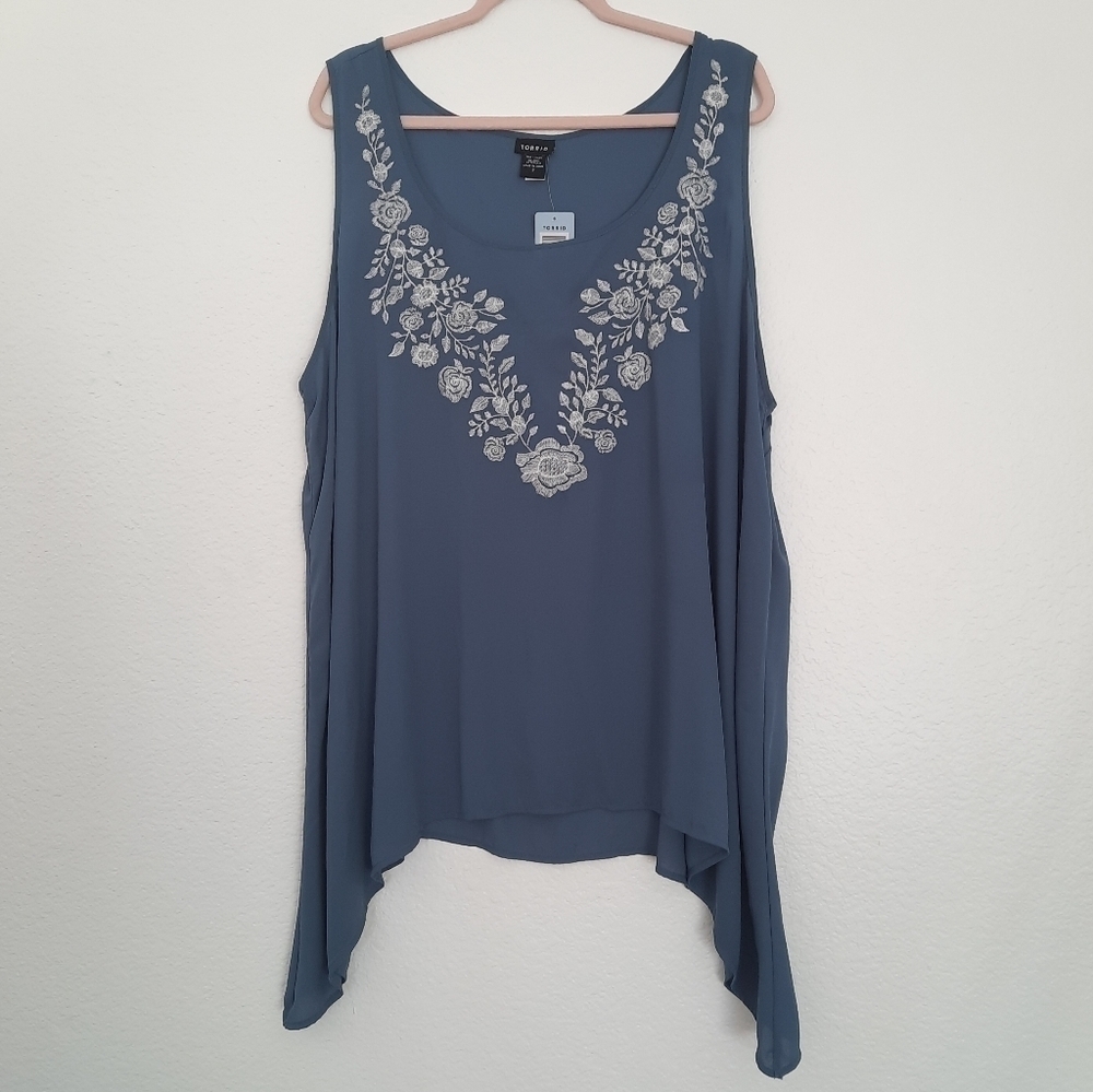 Torrid Floral Embroidered Sleevless Blouse 3X NWT
